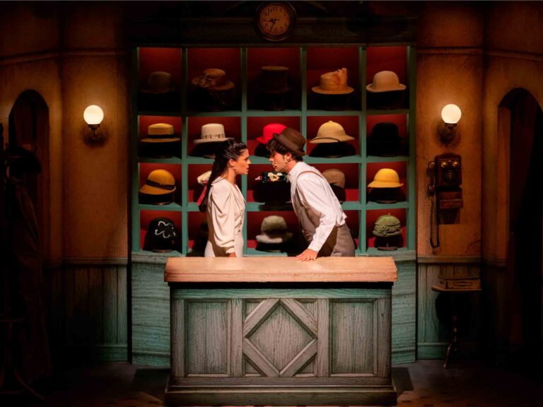 La sombrereria de quita y pon producciones kinser