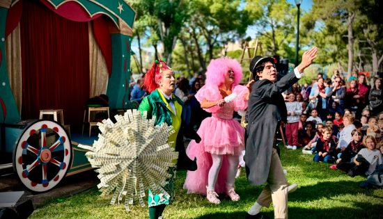 El carro de la alegría evento