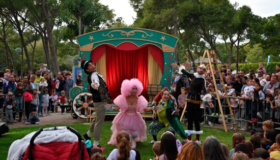 El carro de la alegría evento