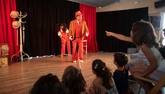 Imagen Producciones Kinser Bromas dulces como la miel 111